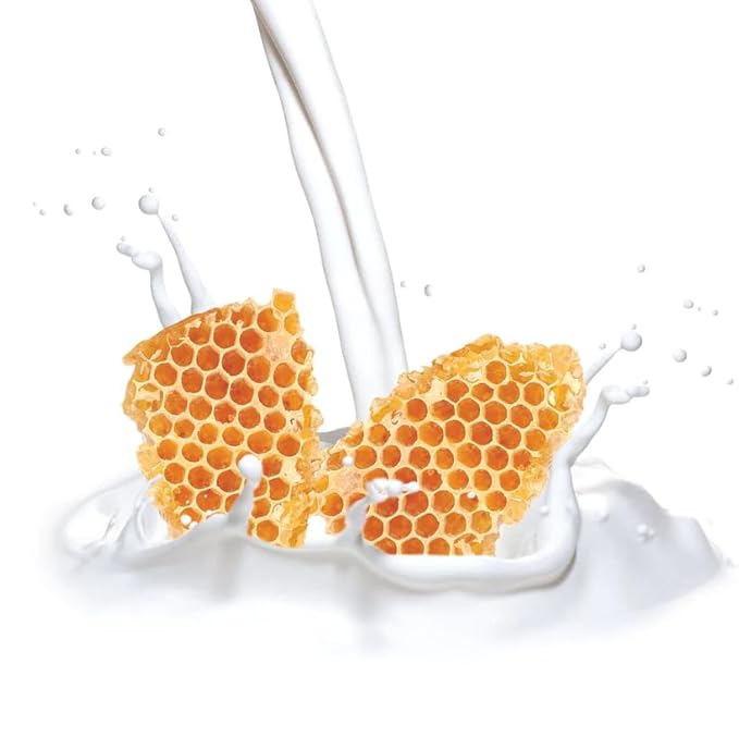Cuccio 4 Piece Spa To Go Kit, Milk and Honey