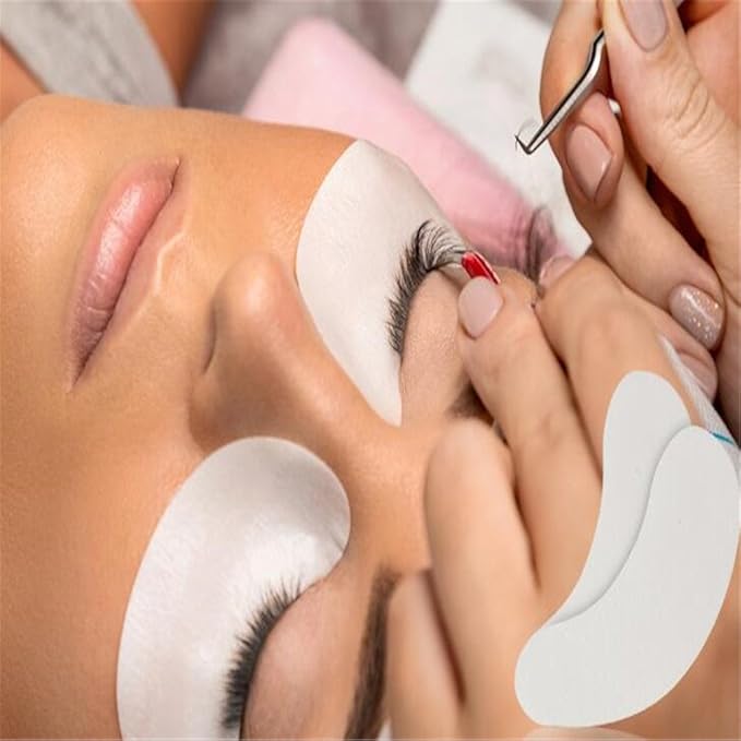 100 Pairs Set，Eye Gel Patches,Under Eye Pads Lint Free Lash Extension Eye Gel Patches for Eyelash Extension (gold)