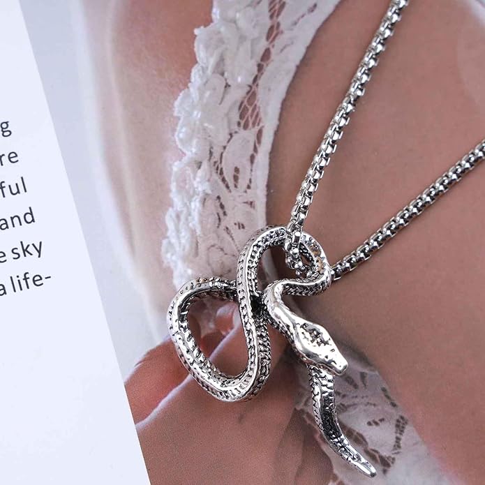 Vintage Snake Pendant Necklace Punk Snake Necklace Serpent Choker Necklace Silver Box Chain Necklace Jewelry for Women