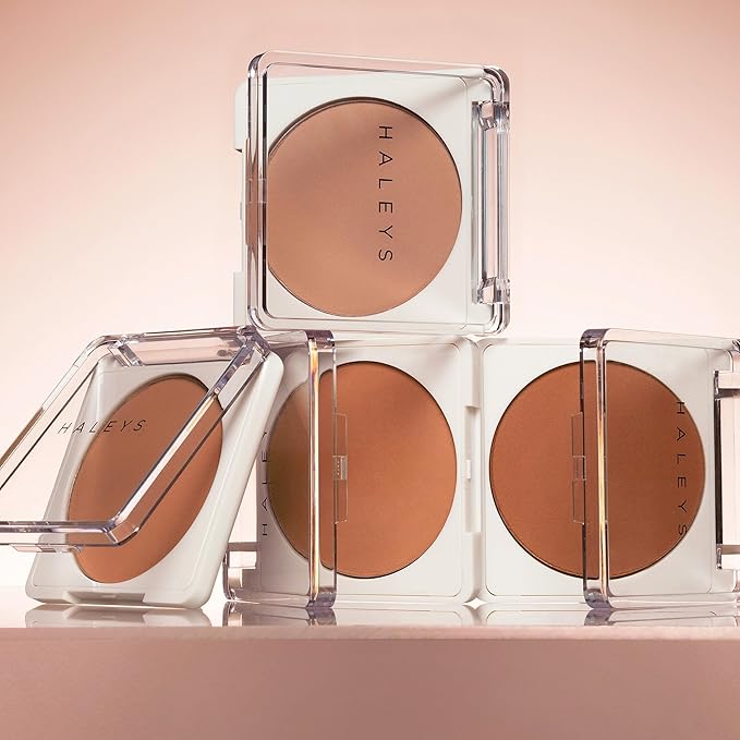 HALEYS Re-sculpt Smoothing Contour Powder (Medium) Lightweight, Non-Caking, Nourishing & Skin-Softening, Infused with Shea Butter & Chamomile Flower Water to Soothe Skin